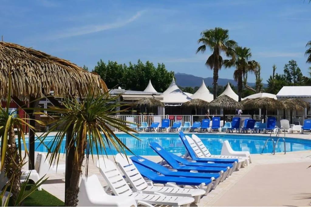 Le Moorea Mobilhome Camping Le Montourey 4 Etoiles Fréjus Extérieur photo
