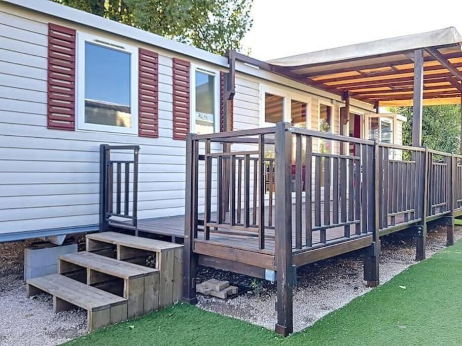 Le Moorea Mobilhome Camping Le Montourey 4 Etoiles Fréjus Extérieur photo